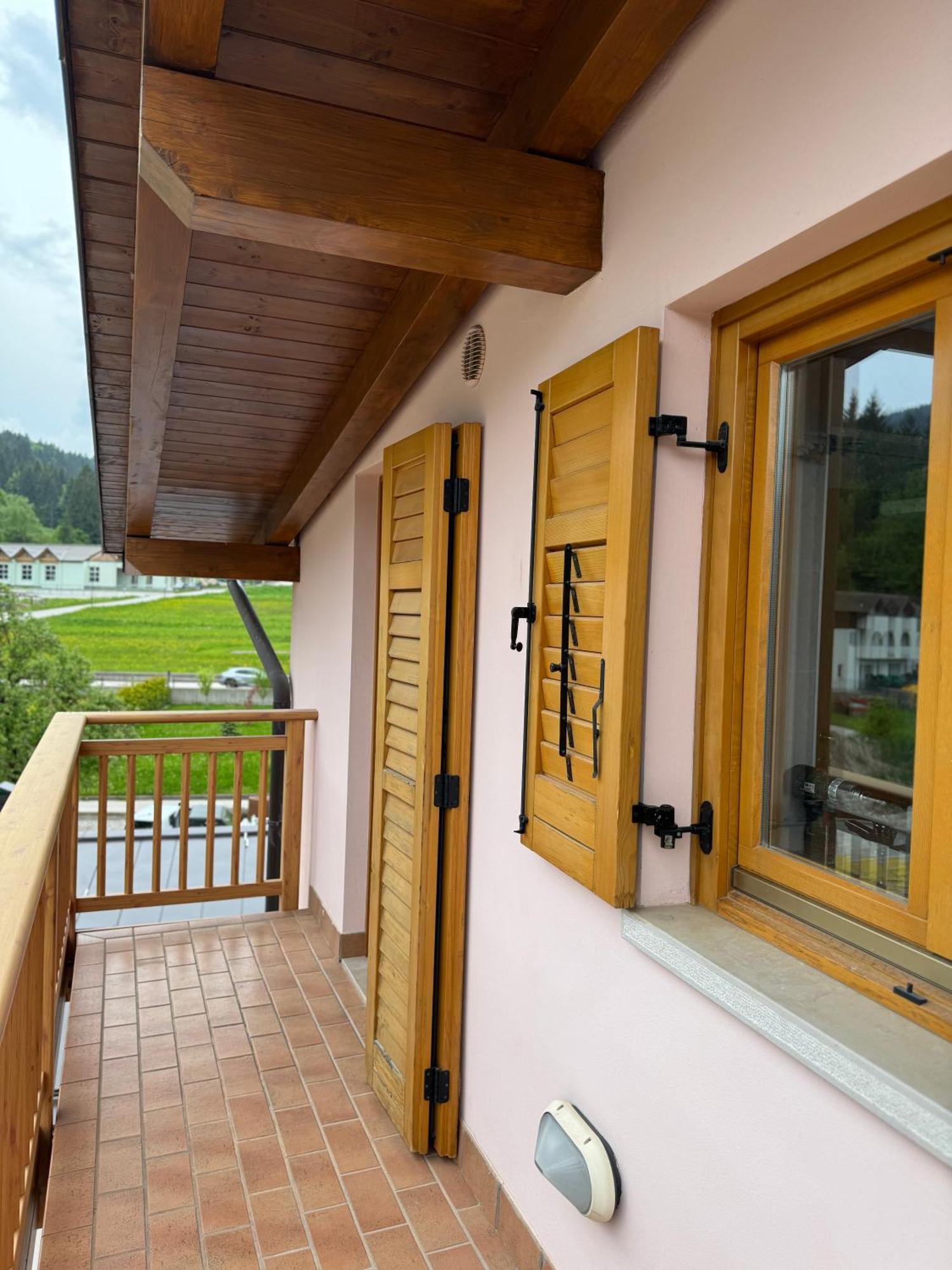 Bilocale Baciato Dal Sole Apartman Andalo Kültér fotó