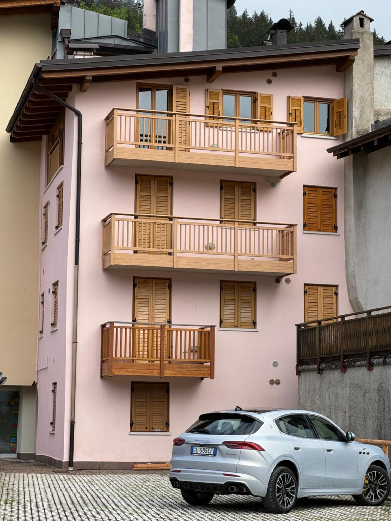 Bilocale Baciato Dal Sole Apartman Andalo Kültér fotó